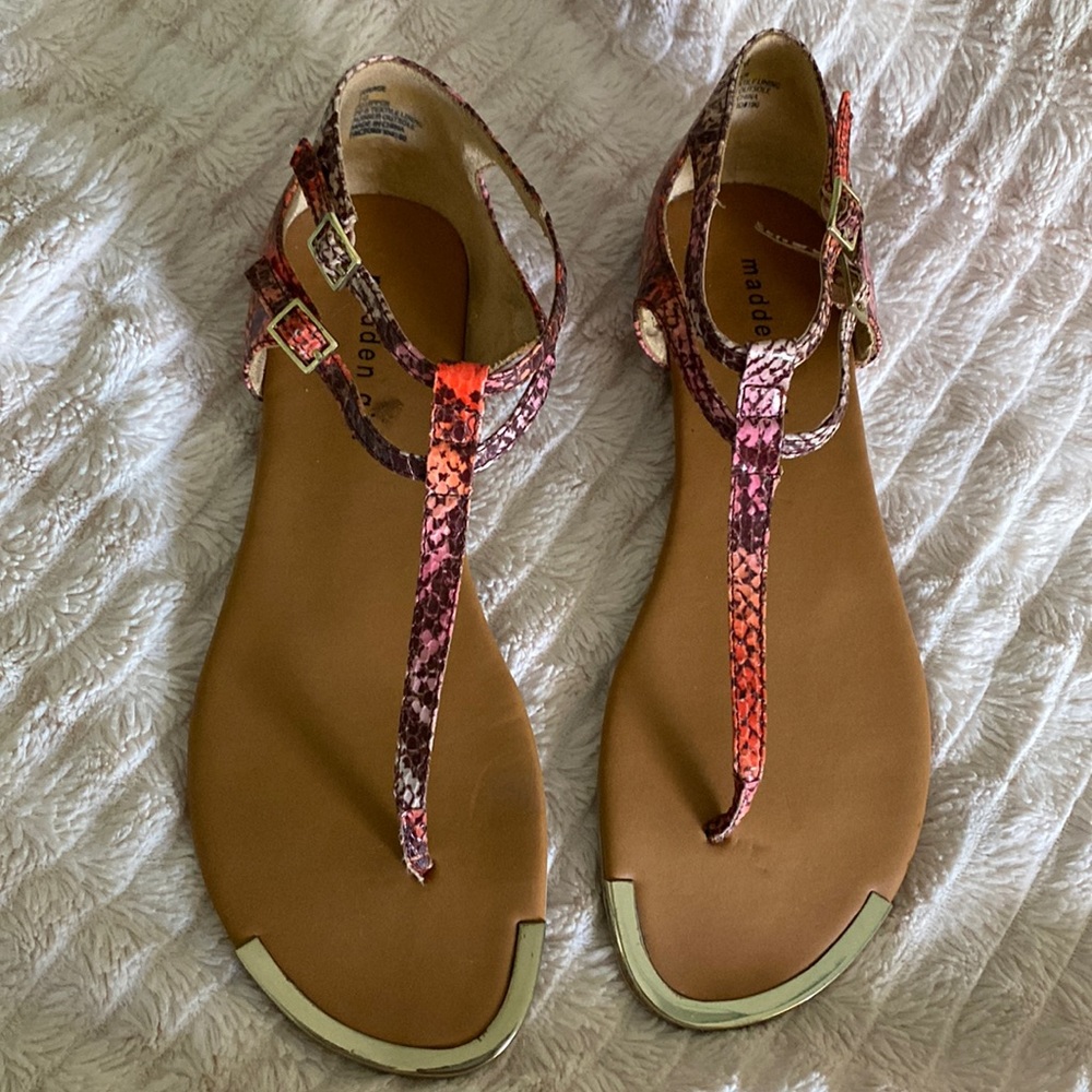 Madden Girl size 10 sandal